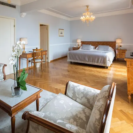 Imperiale Palace Hotel 5*