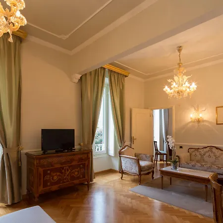 Imperiale Palace Szálloda 5*