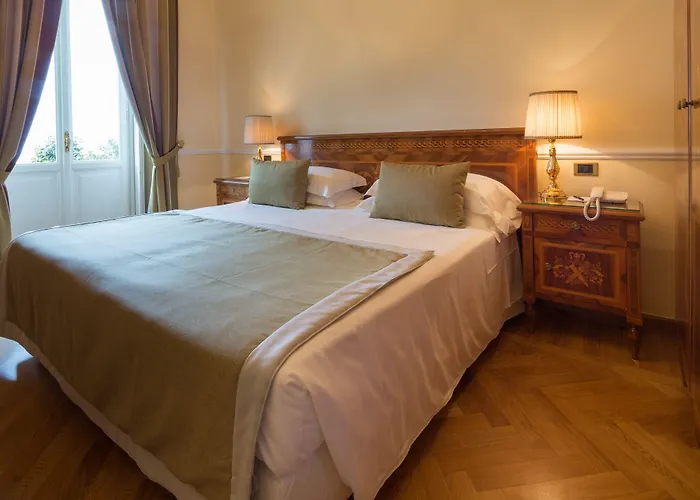 إمبريال بالاس فندق